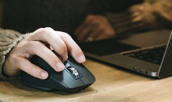 Chromeでスクロールが止まる 引っかかる原因と対処法を紹介 Aprico